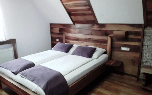 Plitvice Etno House