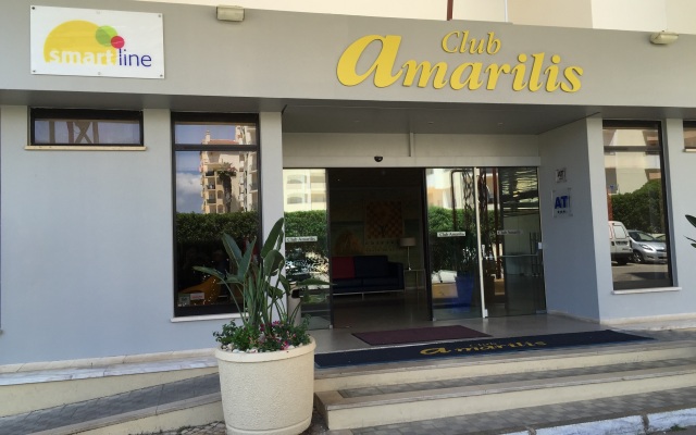 Отель Apartamentos Club Amarilis Портимао вид на фасад