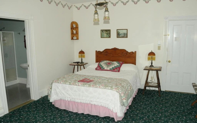 YesterYears Bed & Breakfast