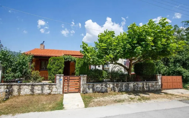 Wooden House In Ioannina