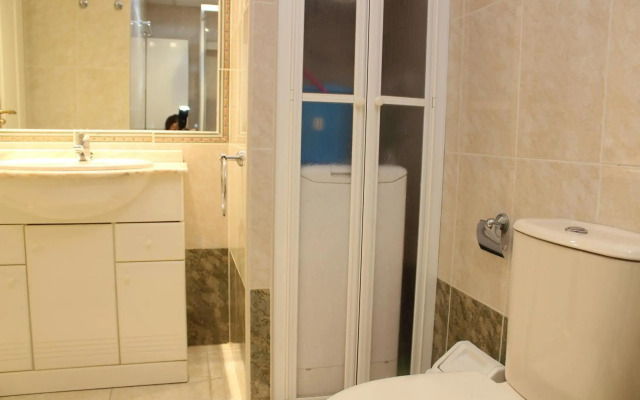 Apartamentos Zafiro Atico (2-12º-C)