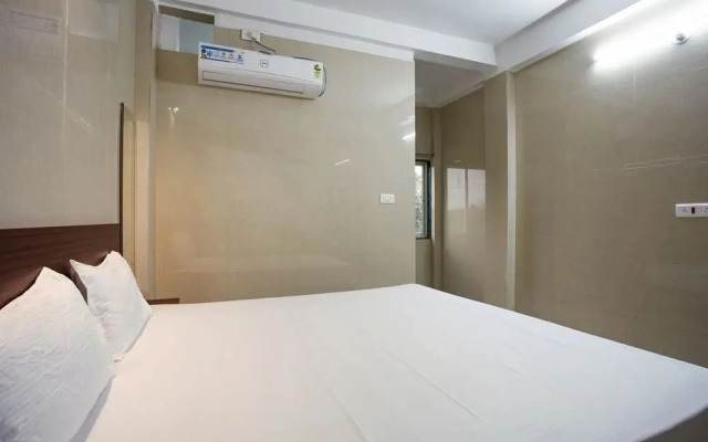 Spot On 23725 Jay Shanti Palace Hotel