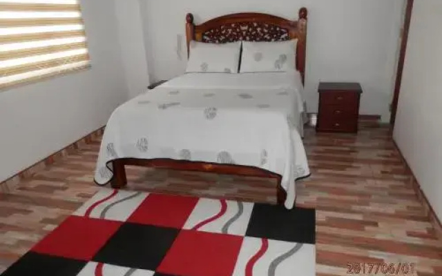 Hotel 80 Real