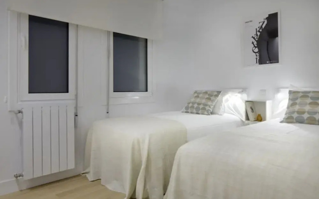 Karkizano Apartment by FeelFree Rentals