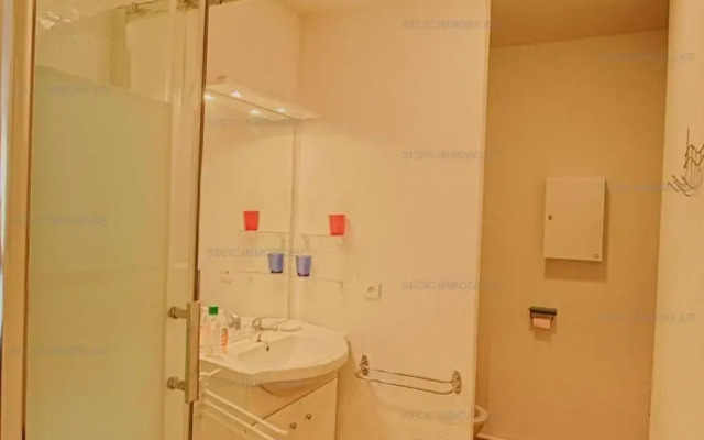 Appartement Ajaccio, 2 pièces, 4 personnes - FR-1-61-488