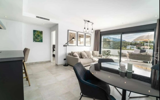 Mirador Bright, Modern Apt In La Quinta
