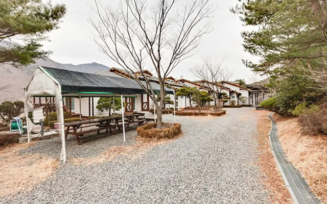 Yangsan Solmaru Pension