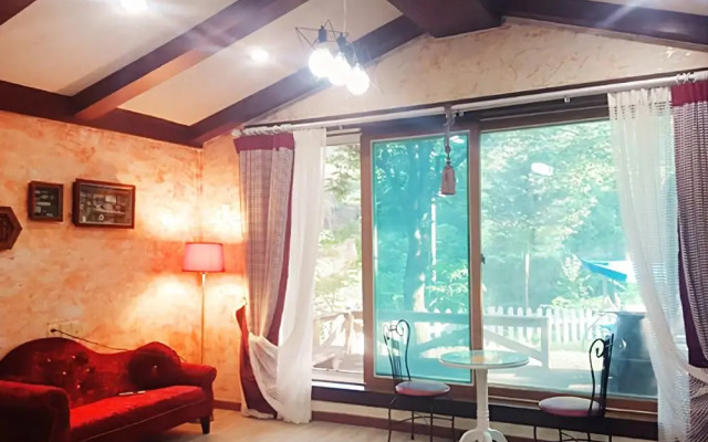 Hongcheon Sol Pension