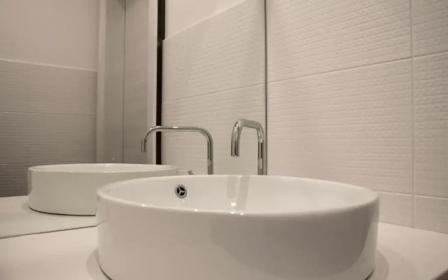 Binder Home Stylish Studios Budapest Parliament