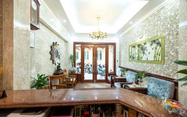 Prince II Hotel