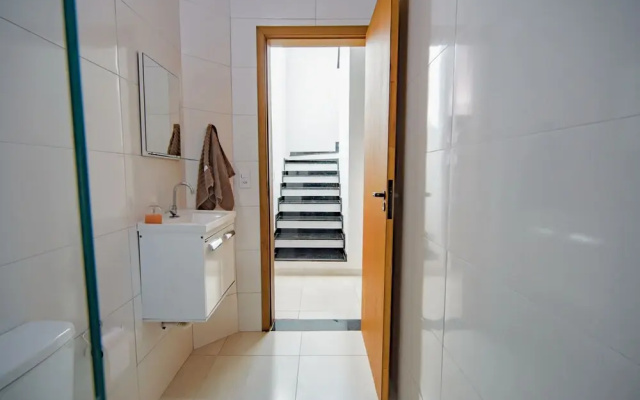 Casa pet Friendly c Churrasqueira em Boraceia