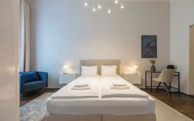 Venus Apartments - Opera III