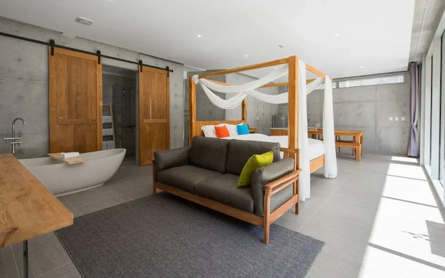Heritis Poolvilla