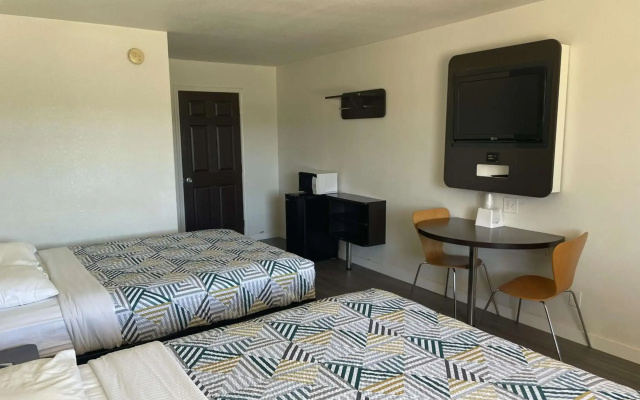 Motel 6 Wichita Falls, TX - North