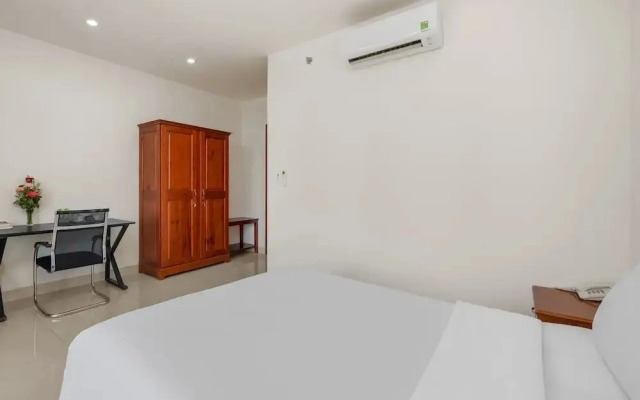 Cocorico Da Nang Beach Hotel