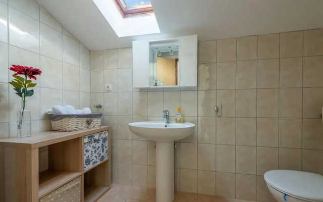 Amazing Apartment in Vir With 1 Bedrooms and Wifi