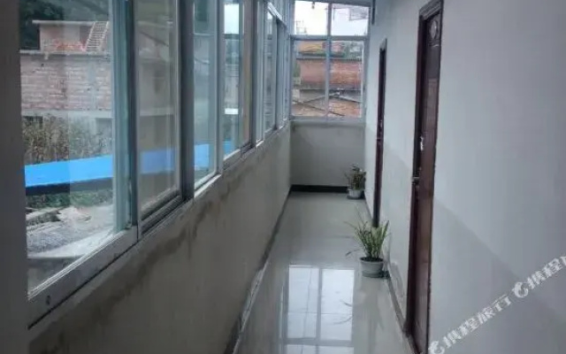 Yuanyang Tianyuan Kezhuang Inn