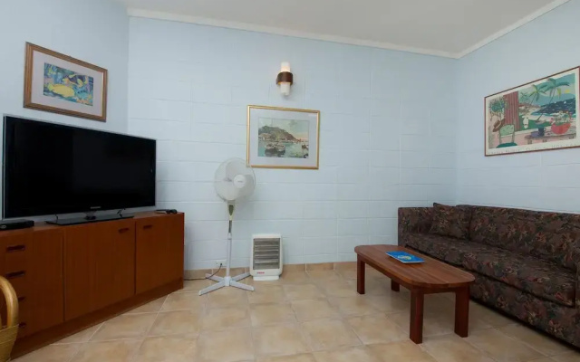 Forster Lodge 6