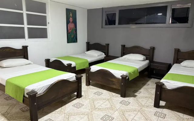 Hotel Inambu