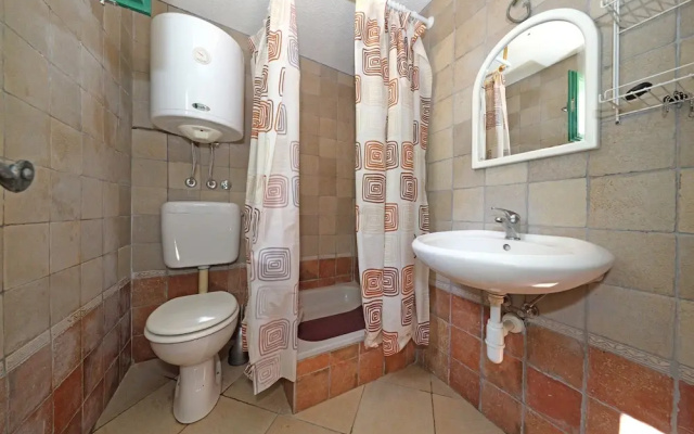 House Ivaneza
