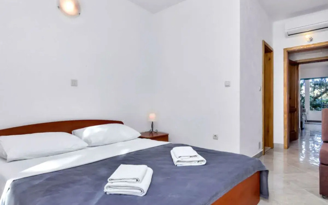 Apartment Rubin Hvar/Pokrivenik 39102