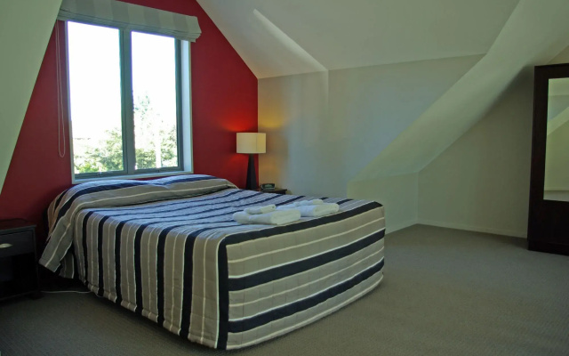 Hanmer Apartments