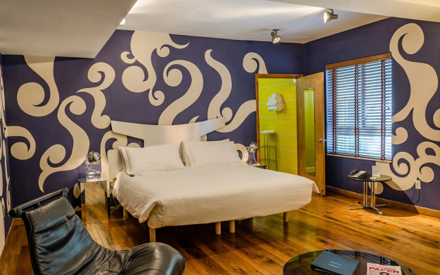 Pelican Hotel