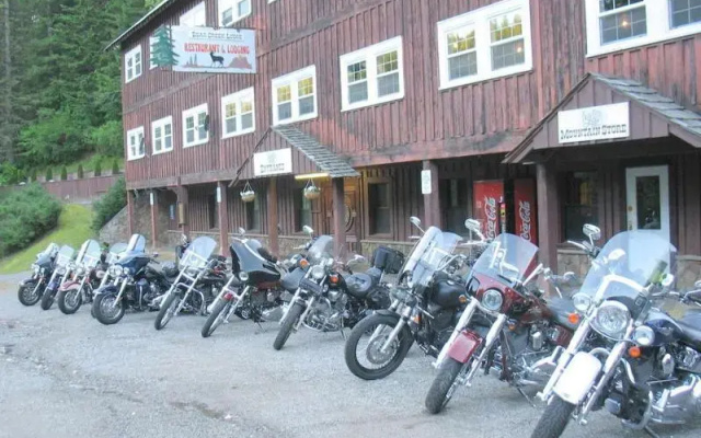 Bear Creek Lodge