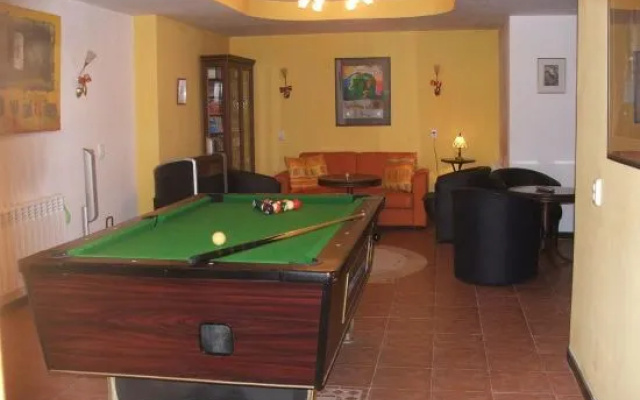 Klimasha House