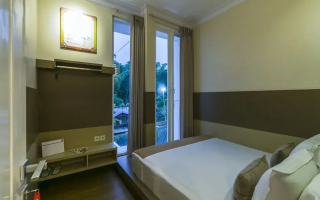 Dhanesvara Holistic Villa