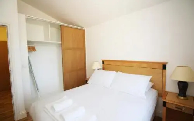 Wellesley Road Apartments