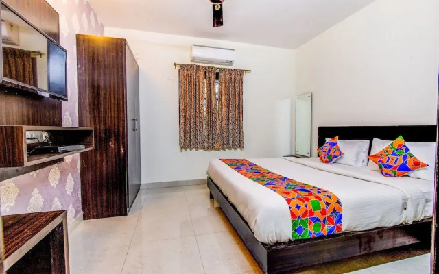 FabHotel Grand Savoury Fandhook