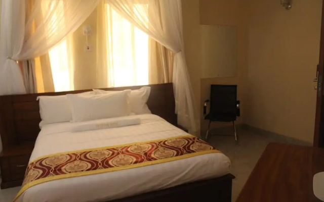 Prinias Hotel