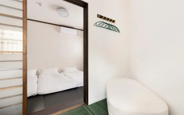 Hotel Kiki