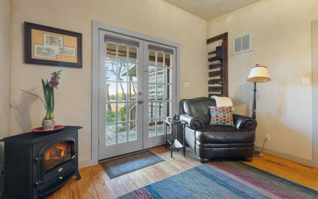 Chula Vista 1 Bedroom Cabin by RedAwning