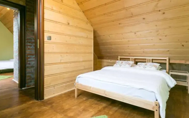 Guest House & Apartment Nabucco with Mountain View