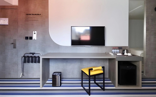Haifu Hotel & Suites