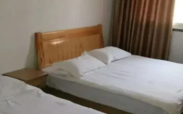 Yuying Hotel (Shijiazhuang No.43 Middle School Shop)