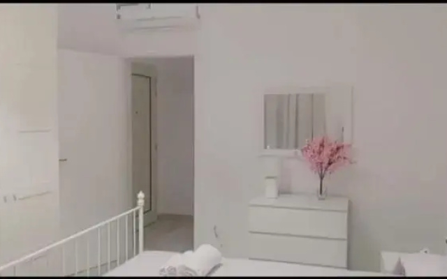 Anna's House