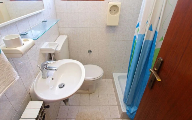 Apartment 1457