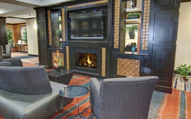 Holiday Inn Express & Suites Paris, Texas by IHG