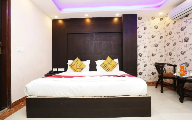 Hotel Silver Stay By Grb