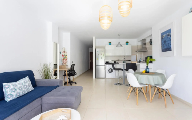Home2Book Stunning Apartment Bajamar