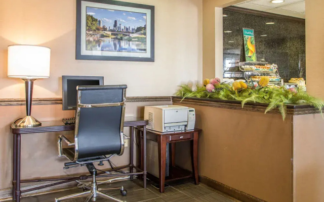 Quality Inn Elgin