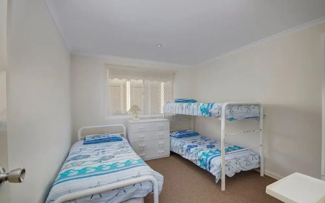 Mareeba Unit 1