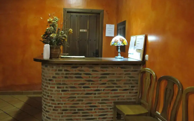 Hotel Rural Hojaranzos