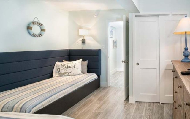 Lighthouse Point 222 3 Bedroom Condo