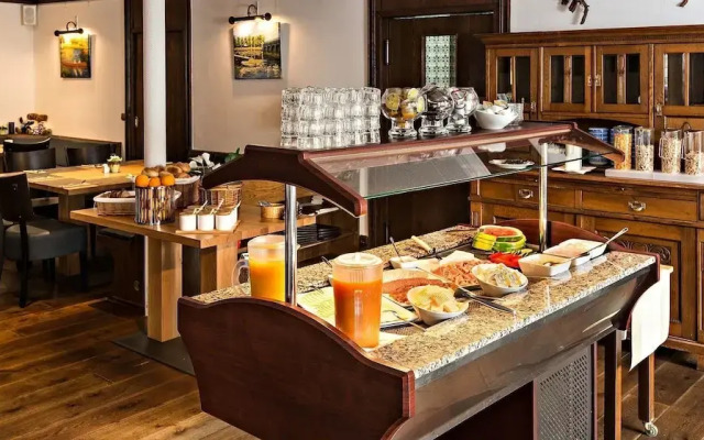 Hotel Weinhaus Weis