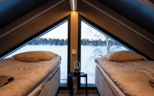 Aurora Lake Lodges