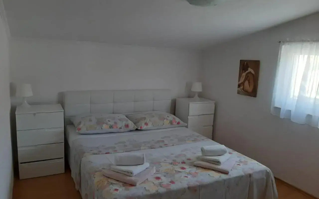 Apartment Ljilja